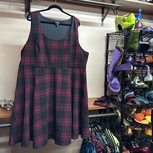 Torrid Red & Black Plaid Dress, size 4x